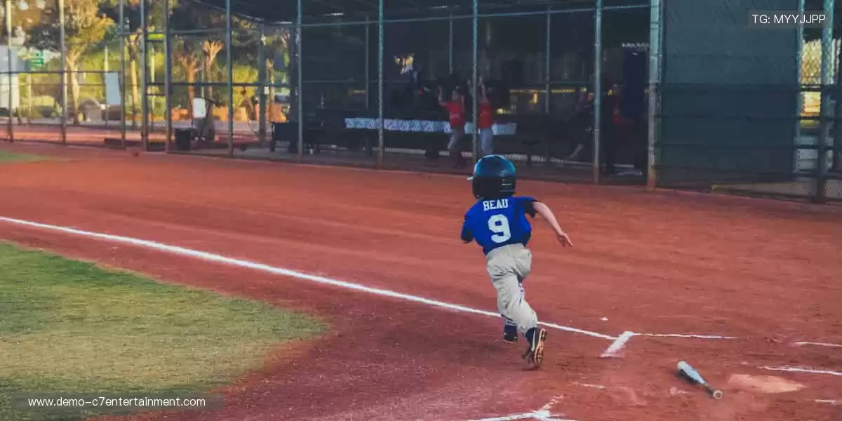 📺 弹幕互动，燃爆全场！看直播，就要和千万球迷一起嗨！